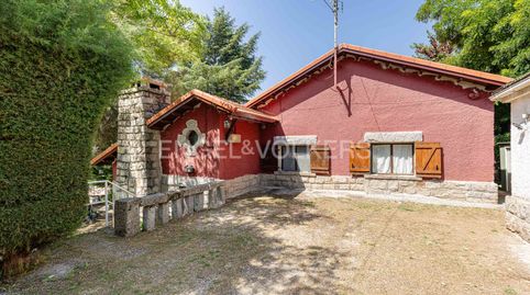 Photo 2 of Houses for sale in Avenida de Buenos Aires, Collado Mediano, Madrid