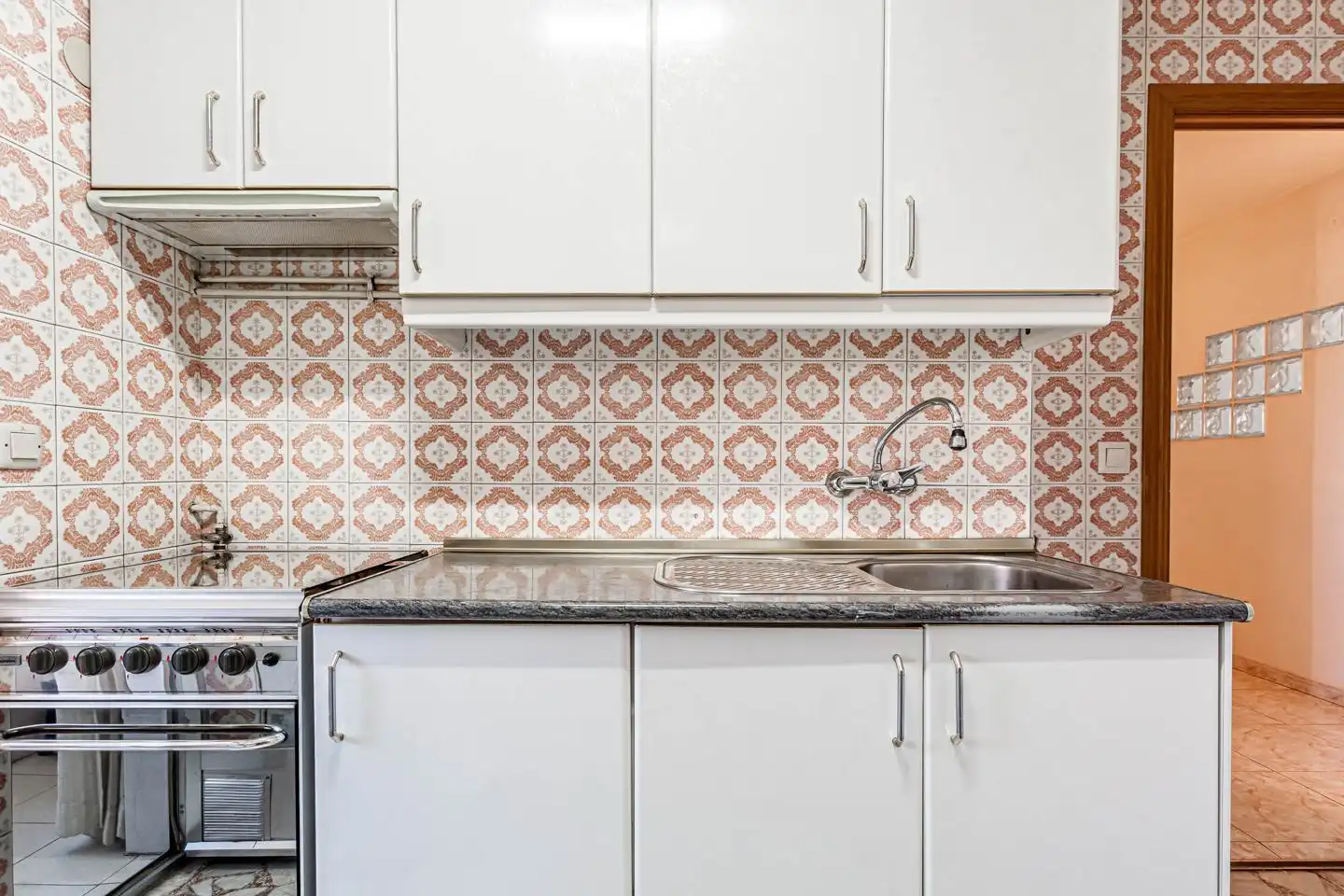 Cocina de Piso en venta en Madrid con Calefacción y Terraza