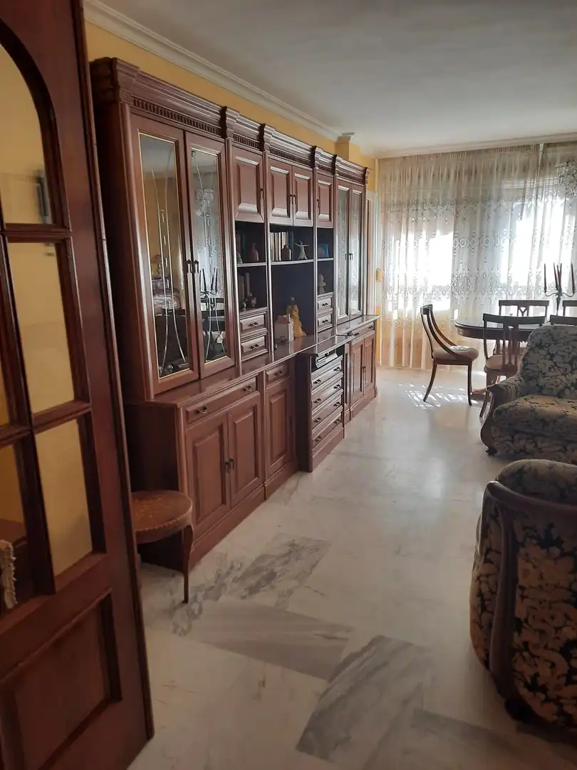 Sala de estar de Piso en venta en Melilla con Lavadora y Piscina comunitaria
