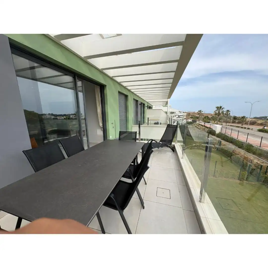 Terraza de Apartamento de alquiler en Mijas con Aire acondicionado y Piscina comunitaria