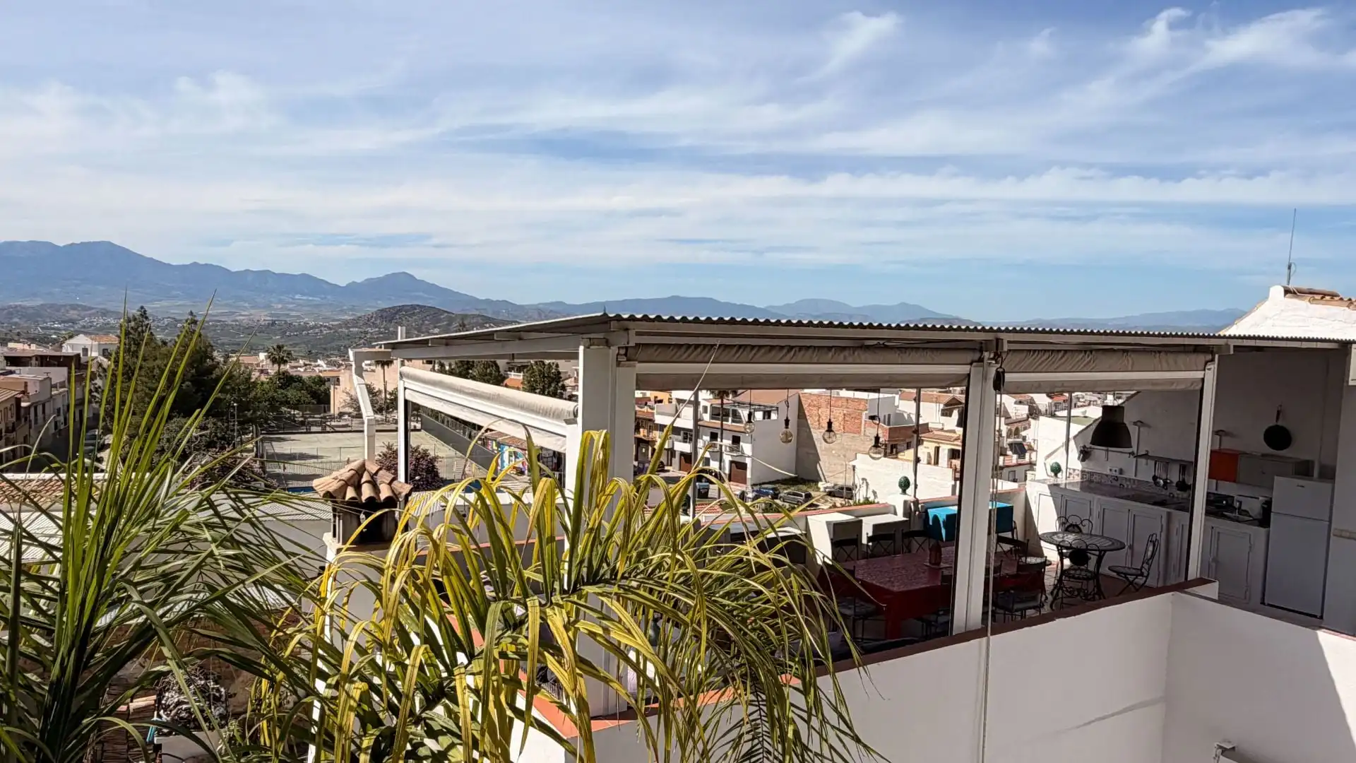 Terrassa de Casa adosada en venda en Alhaurín El Grande amb Aire condicionat i Piscina
