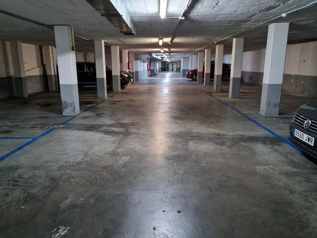 Garaje en Venta en Valdespartera