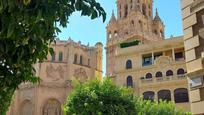 Vista exterior de Estudi de lloguer en  Murcia Capital amb Aire condicionat i Balcó