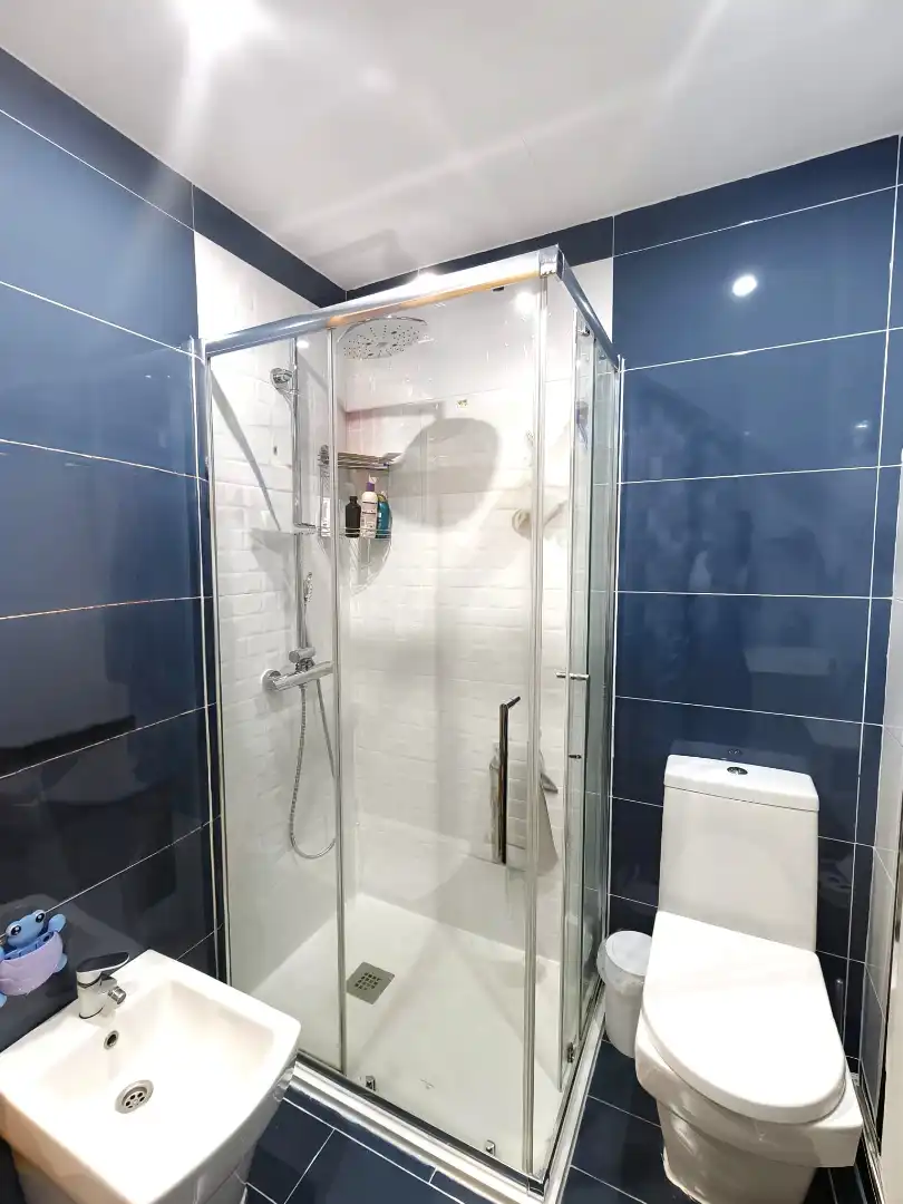 Baño de Piso en venta en Fuenlabrada con Calefacción