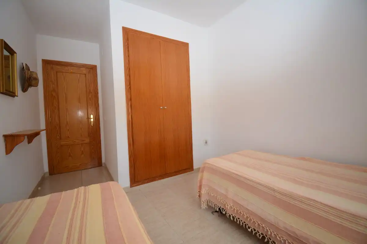Dormitori de Apartament en venda en Dénia amb Terrassa, Forn i Alarma