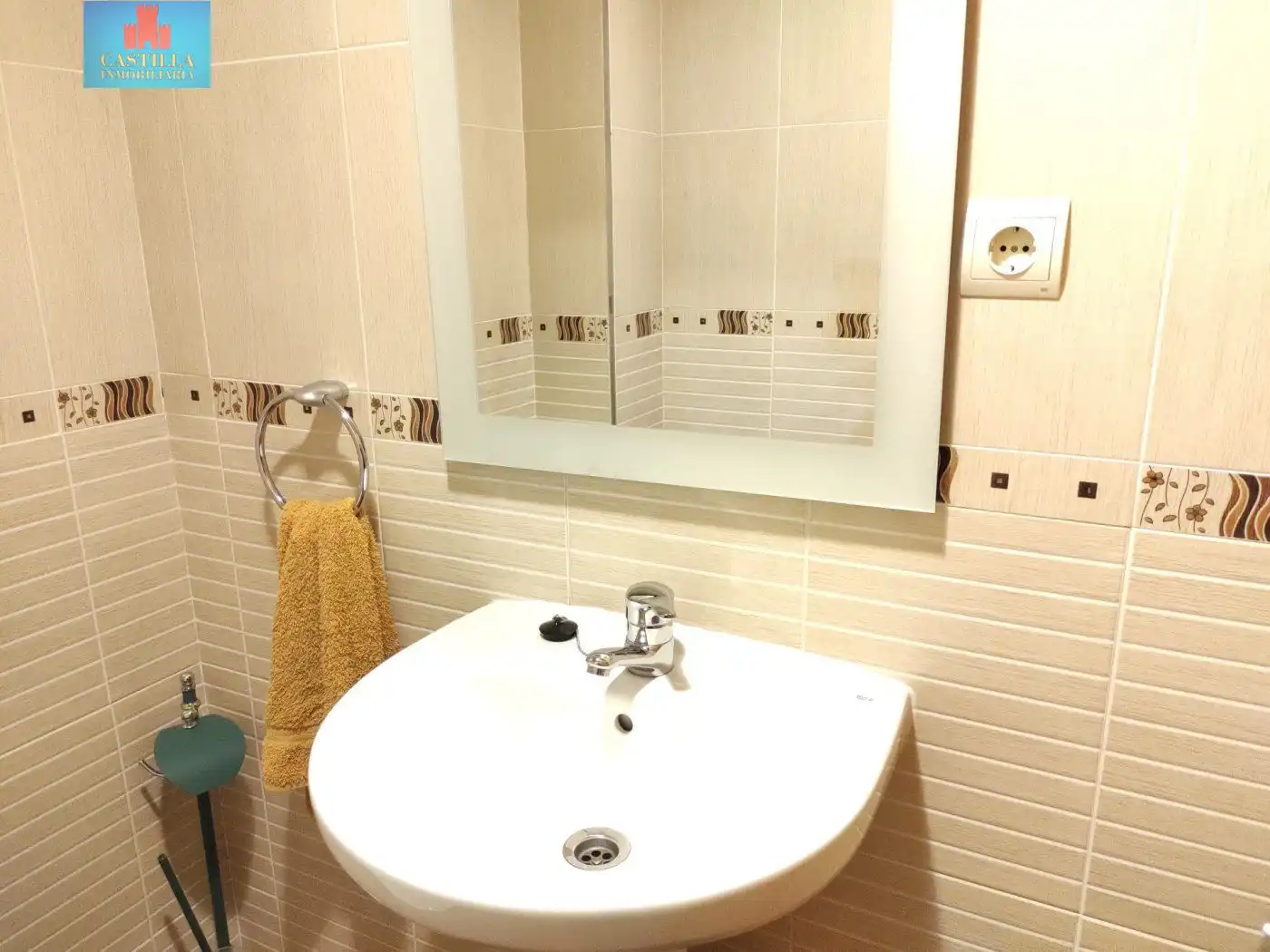Baño de Casa adosada en venta en Ávila con Aire acondicionado, Calefacción y Terraza
