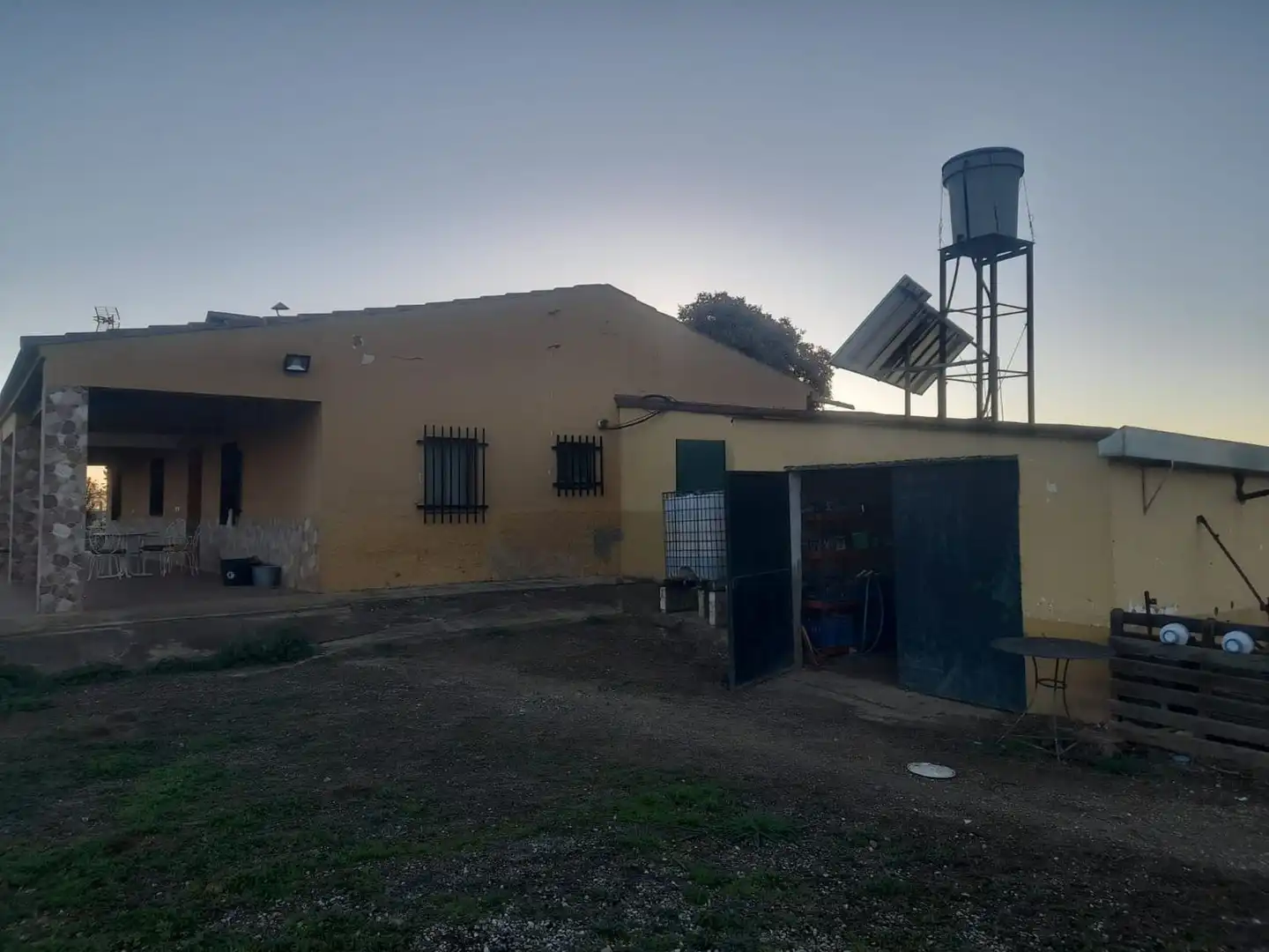 Vista exterior de Finca rústica en venta en Fuente Obejuna con Jardín privado