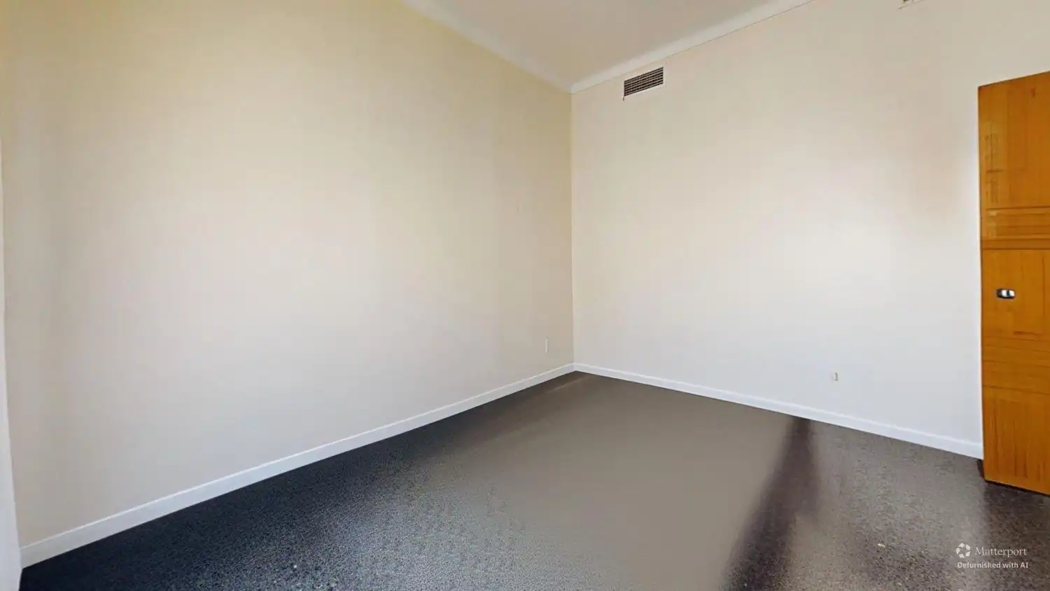 Bedroom of Flat for sale in Sevilla  with Air Conditioner, Terrace and Storage room