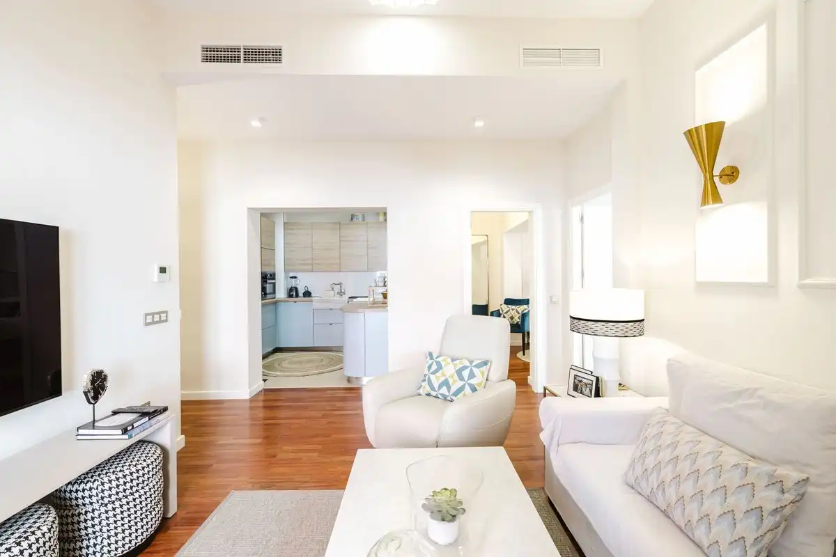 Flat with terrace for sale in Calle Cárcer, imagen 4