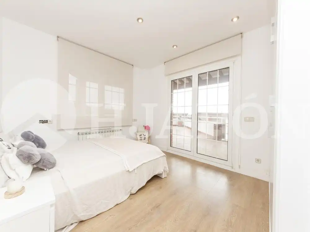Habitación de Casa o chalet en venta en Argentona con Aire acondicionado, Calefacción y Jardín privado