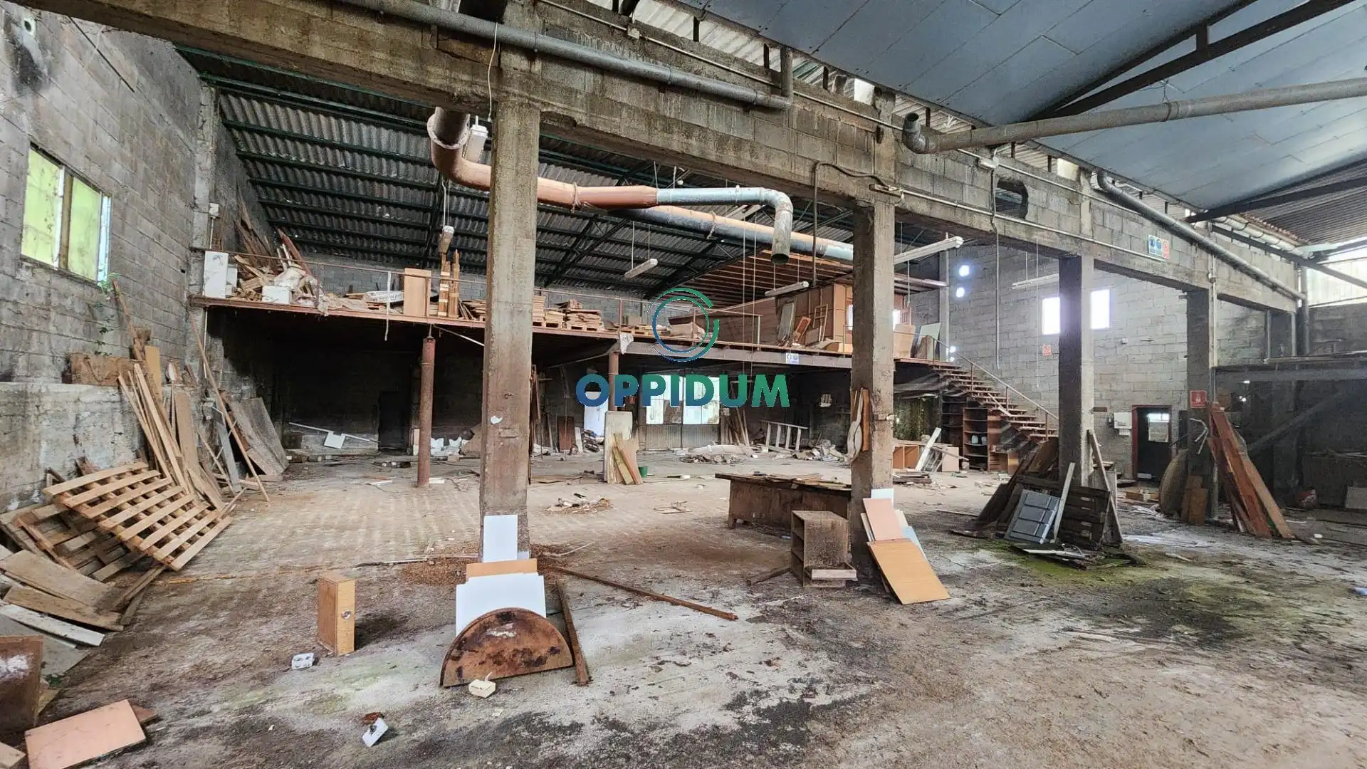 Industrial buildings for sale in Touro