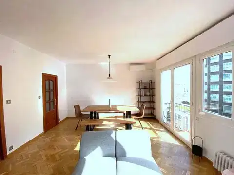 Piso con terraza en alquiler en Ciutat Vella, imagen 3