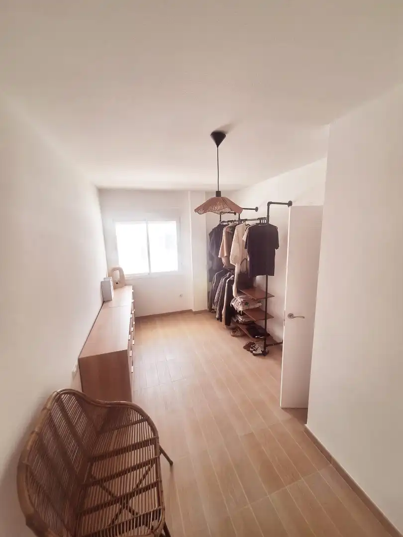 Schlafzimmer von Wohnung zum Verkauf in Balanegra mit Klimaanlage, Abstellraum und Gemeinschaftspool