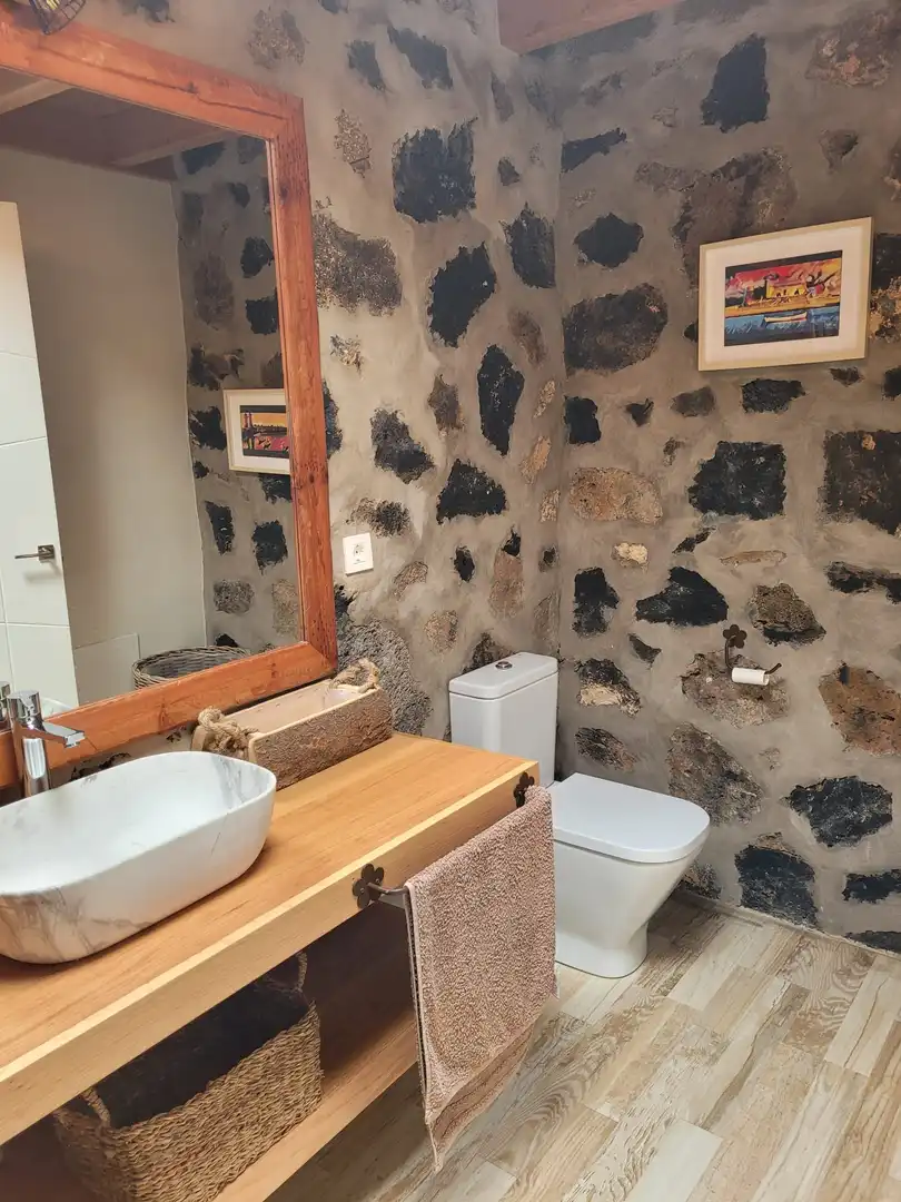 Casa rústica con jardín en venta en Tinajo, imagen 8