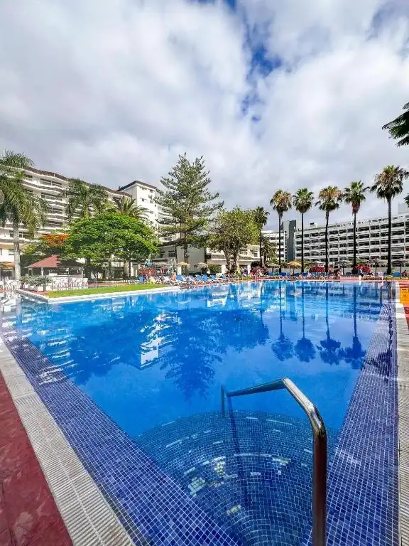 Piscina de Piso en venta en Puerto de la Cruz con Piscina