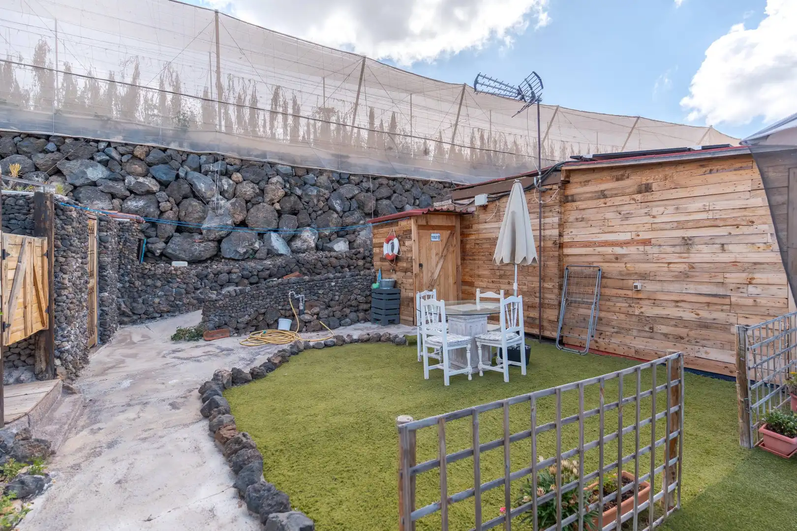 Terrace of Country homes for sale in Guía de Isora  with Swimming Pool