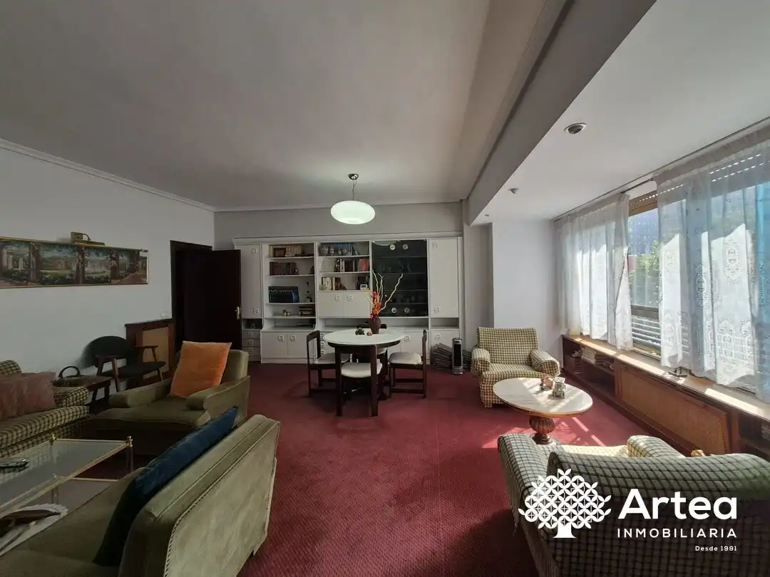 Living room of Flat for sale in Bilbao   with Heating