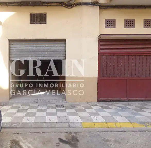 Local comercial en venda a Industria, imagen 4