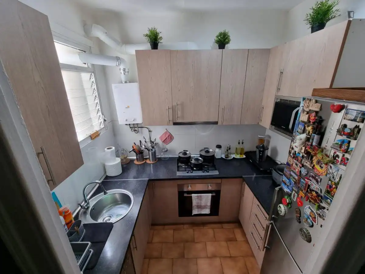 Cocina de Apartamento para compartir en Barcelona con Amueblado, Horno y Lavadora
