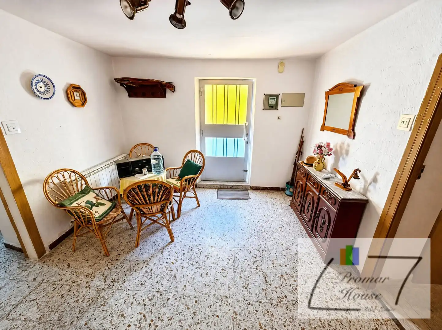 Living room of Houses for sale in Rivilla de Barajas  with Storage room