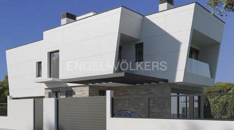 Foto 3 de Casa adosada en venda a Estación, Madrid