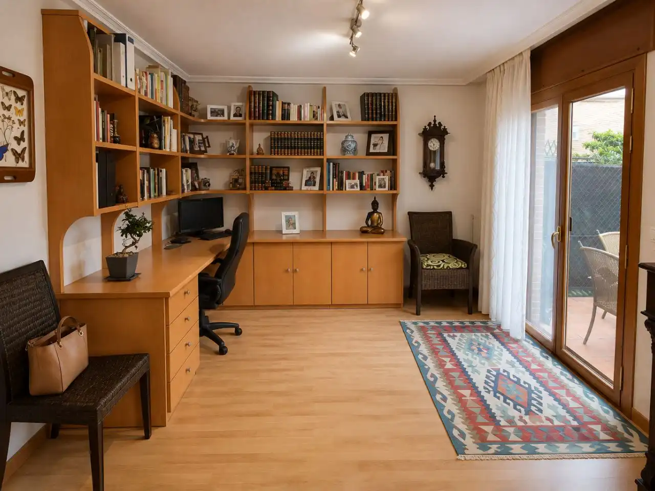 Chalet con jardín en venta en Avenida Argentina 10, imagen 5