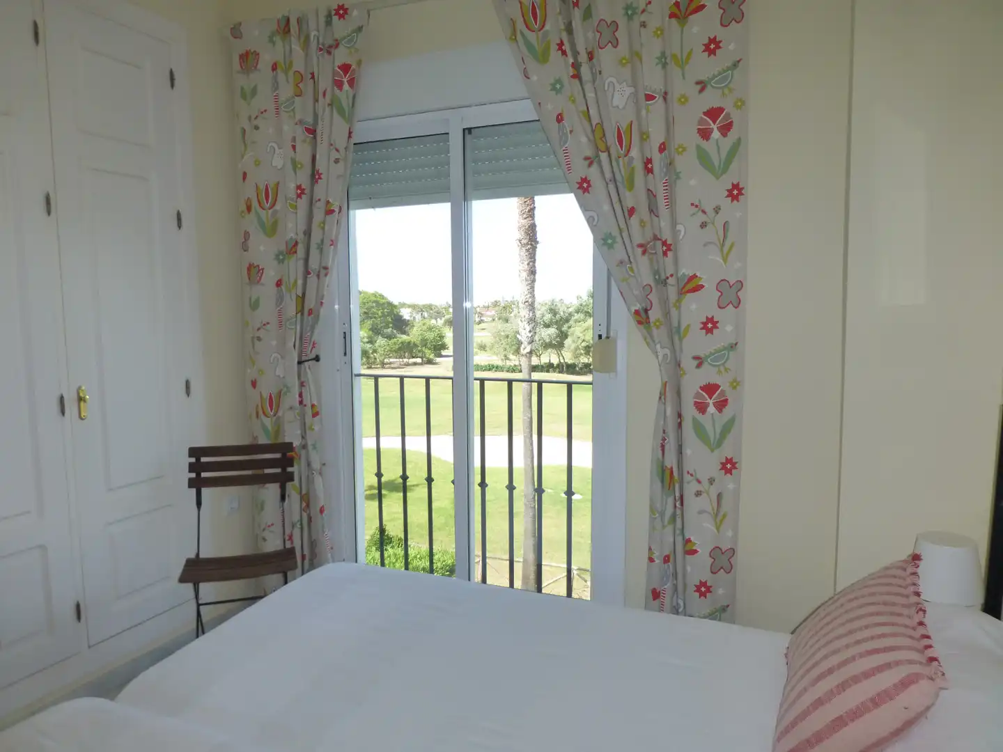 Bedroom of Attic for sale in Rota  with Air Conditioner, Terrace and Storage room