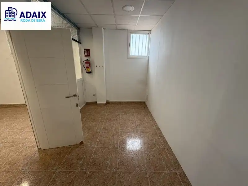 Commercial properties for sale in Roda de Berà