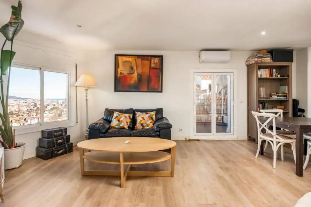 Sala de estar de Ático en venta en Barcelona con Aire acondicionado, Parquet y Terraza