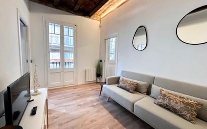 Living room of Flat for sale in  Barcelona Capital  with Heating and Balcony