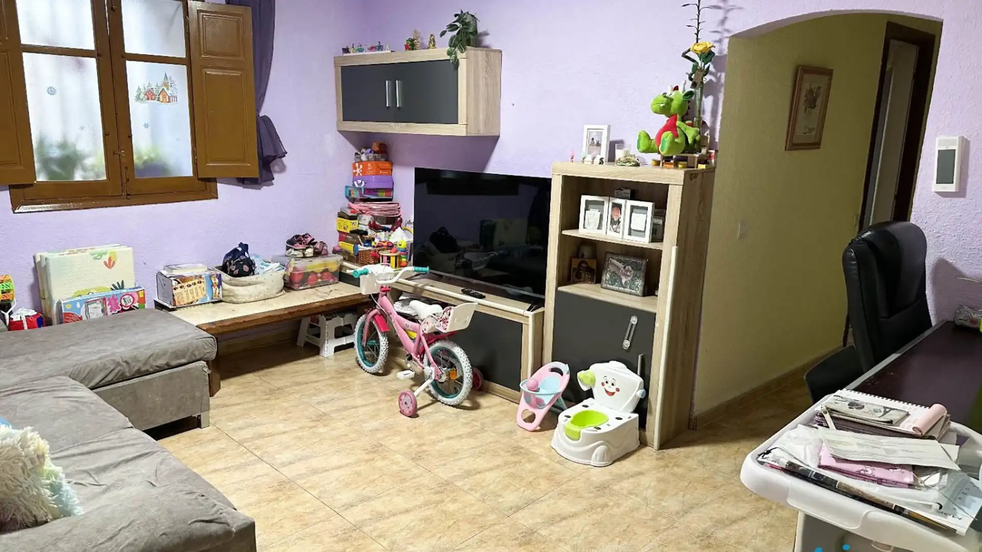 Sala d'estar de Casa o xalet en venda en Ripollet