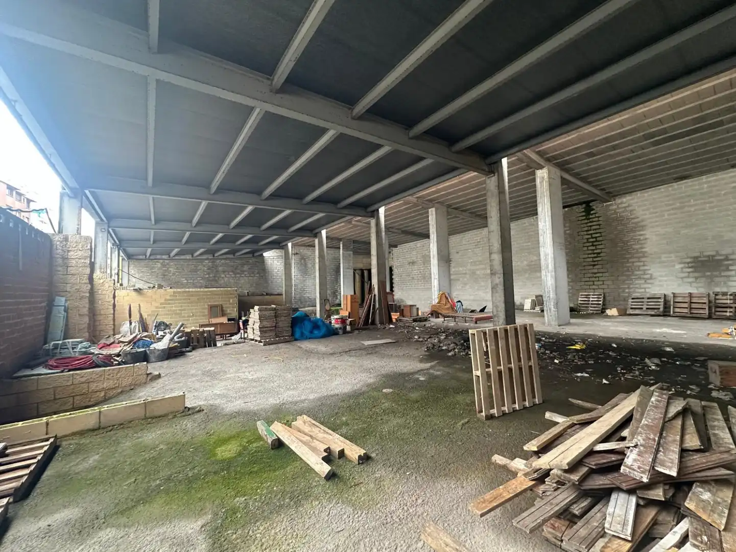 Local comercial en venta en Avilés - calle Claudio Luanco, imagen 3