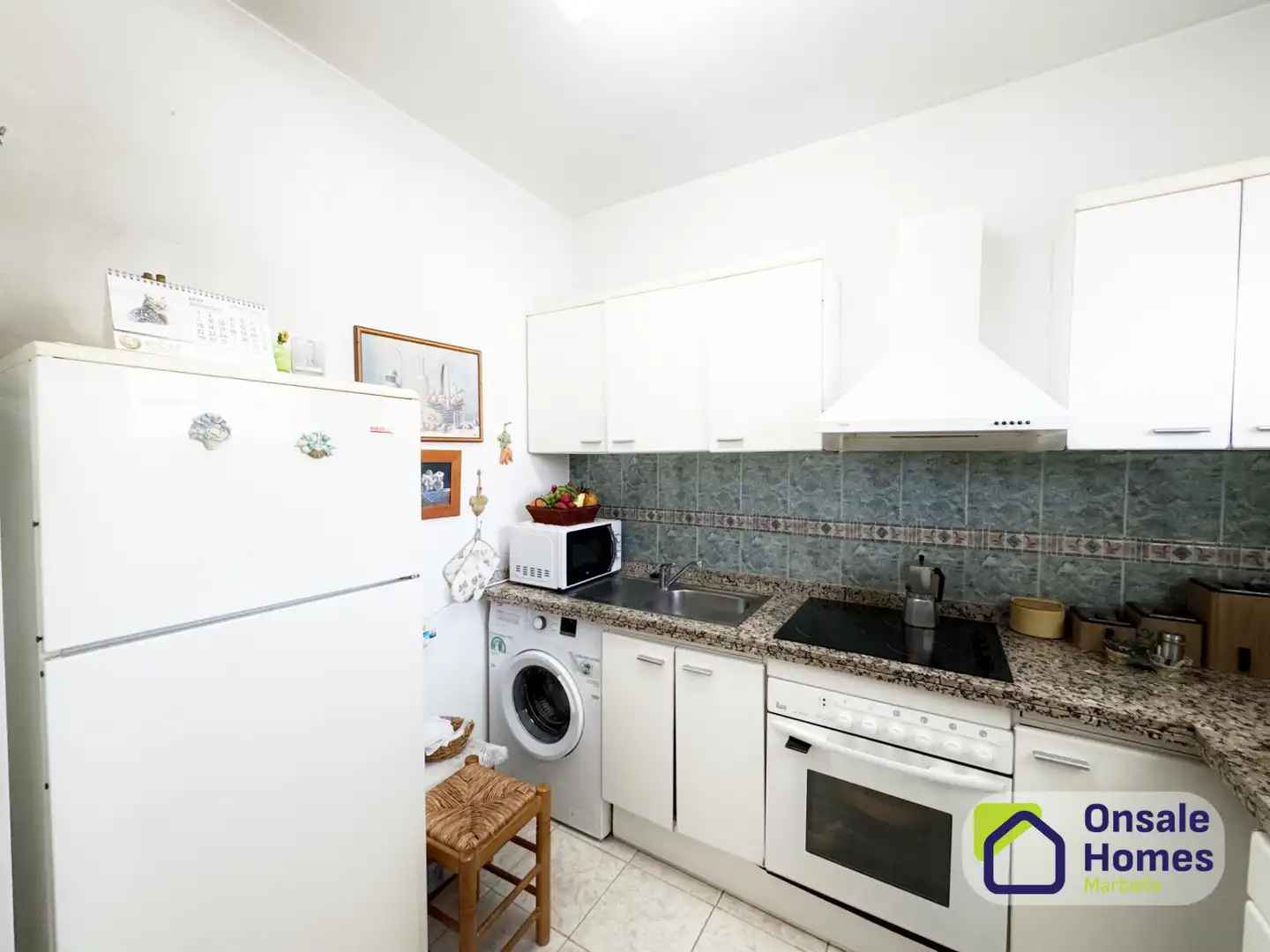Küche von Wohnung zum Verkauf in Marbella mit Terrasse, Balkon und Gemeinschaftspool