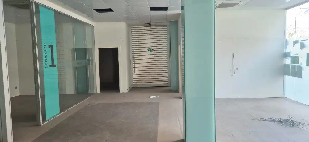 Local comercial en venda a Avenida Ramón Menéndez Pidal 41, imagen 3
