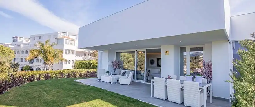 Piso con piscina en venta en La Quinta, imagen 11