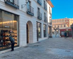 Vista exterior de Apartament en venda en Palencia Capital amb Parquet, Traster i Balcó