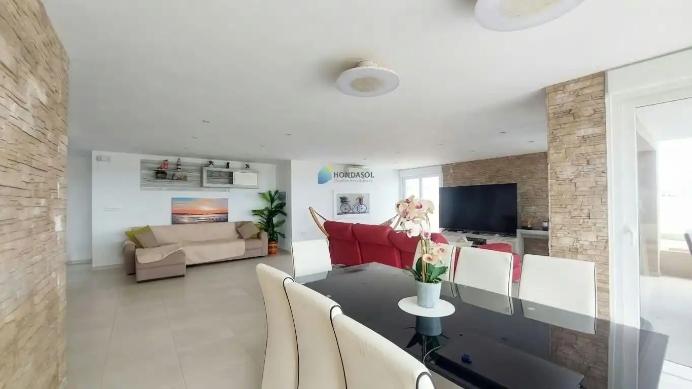 Sala de estar de Casa o chalet en venta en La Manga del Mar Menor con Aire acondicionado, Jardín privado y Terraza
