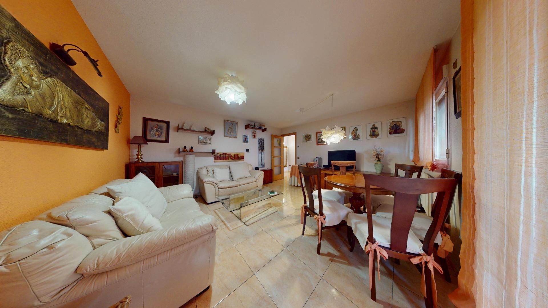 Living room of Flat for sale in  Madrid Capital  with Heating and Terrace