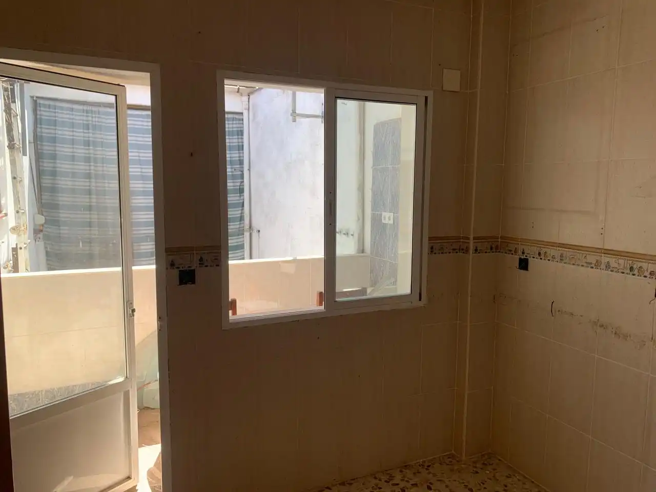 Baño de Piso en venta en Mengíbar