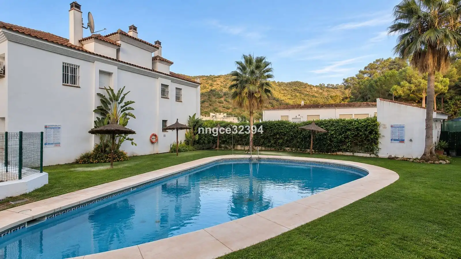 Apartament amb piscina en venda a Benahavís pueblo, imagen 25