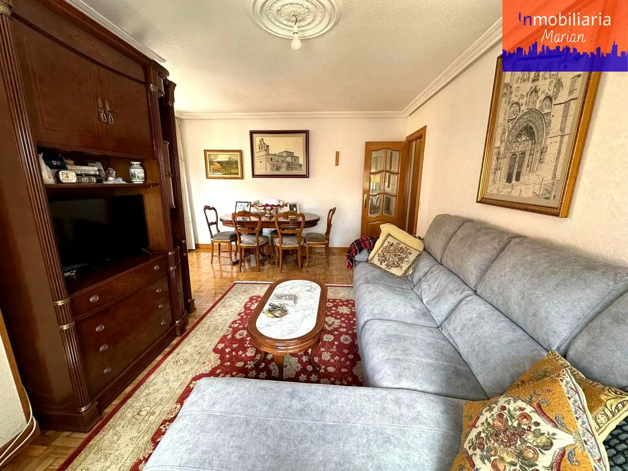 Sala de estar de Piso en venta en Aranda de Duero con Calefacción, Terraza y Trastero