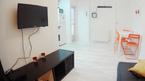 Foto 3 de Apartamento de alquiler en Los Cármenes, Madrid Capital