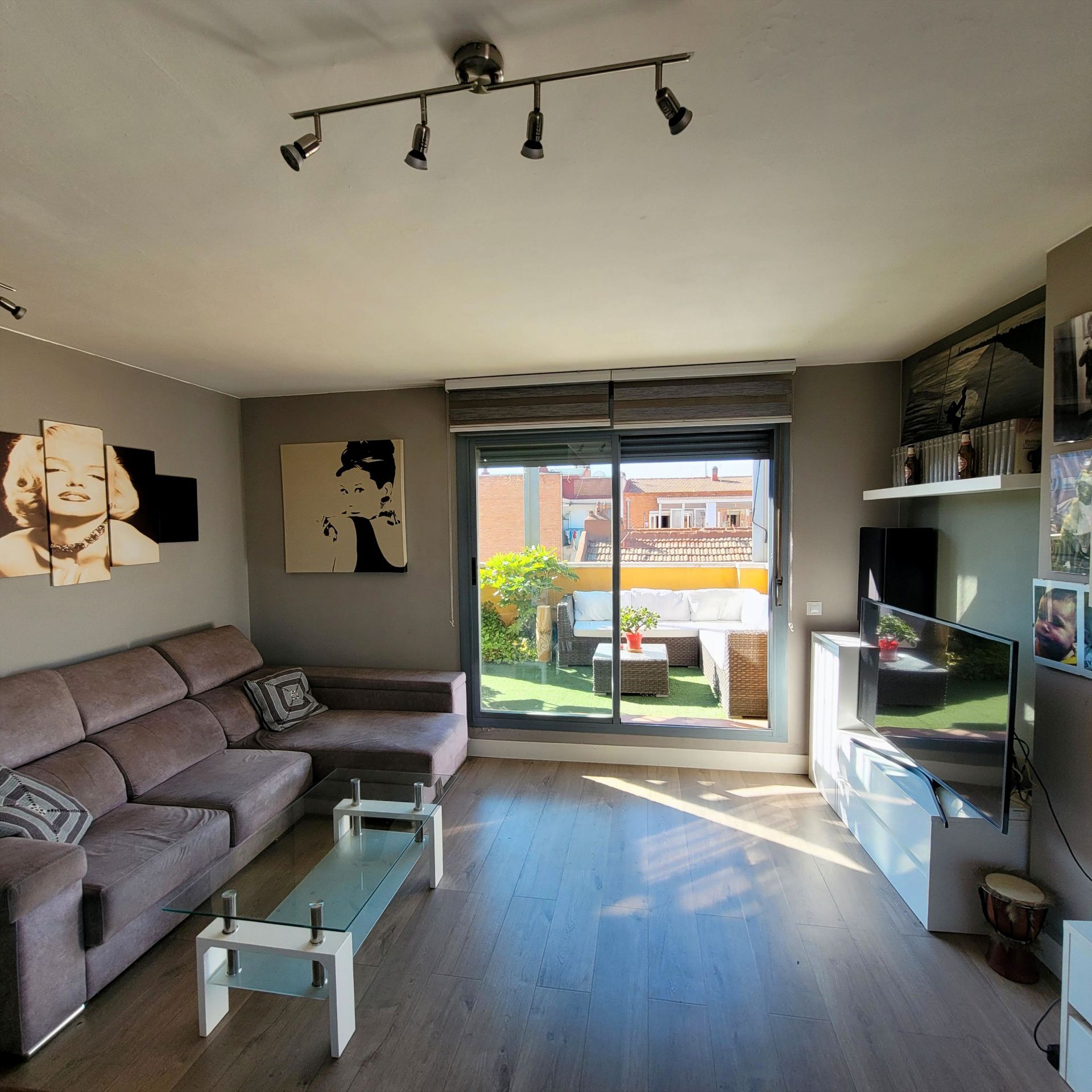 Sala d'estar de Àtic en venda en  Madrid Capital amb Aire condicionat, Calefacció i Terrassa