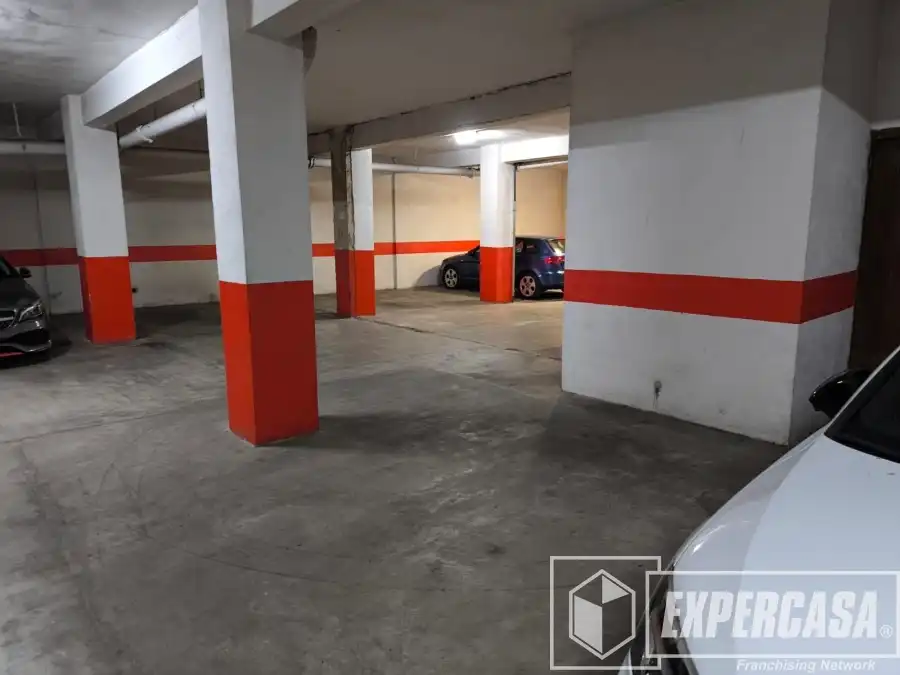 Parking de Apartamento en venta en Alginet con Aire acondicionado, Calefacción y Parquet