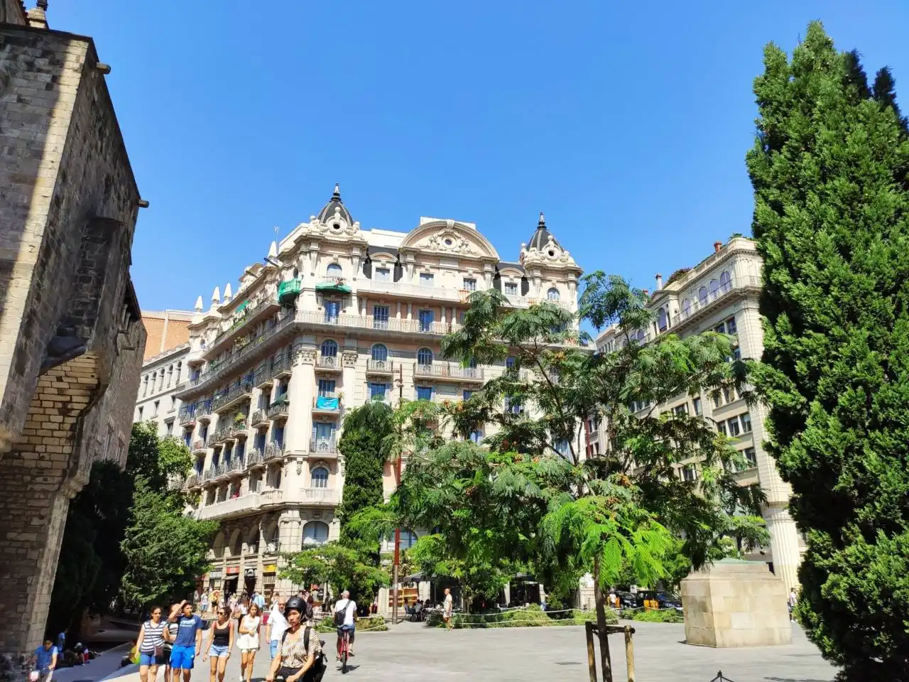 Parking with lift for sale in Calle Comte d´Urgell, imagen 6
