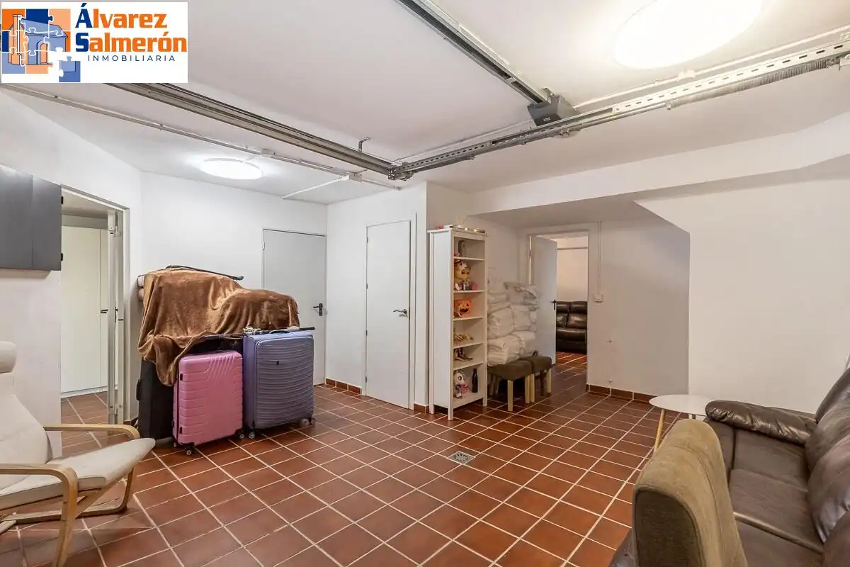 Detached homes for sale in Armilla  with Terrace, Furnished and Balcony