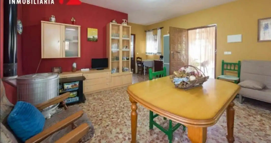 Esszimmer von Fabrik Grundstücke zum Verkauf in Córdoba