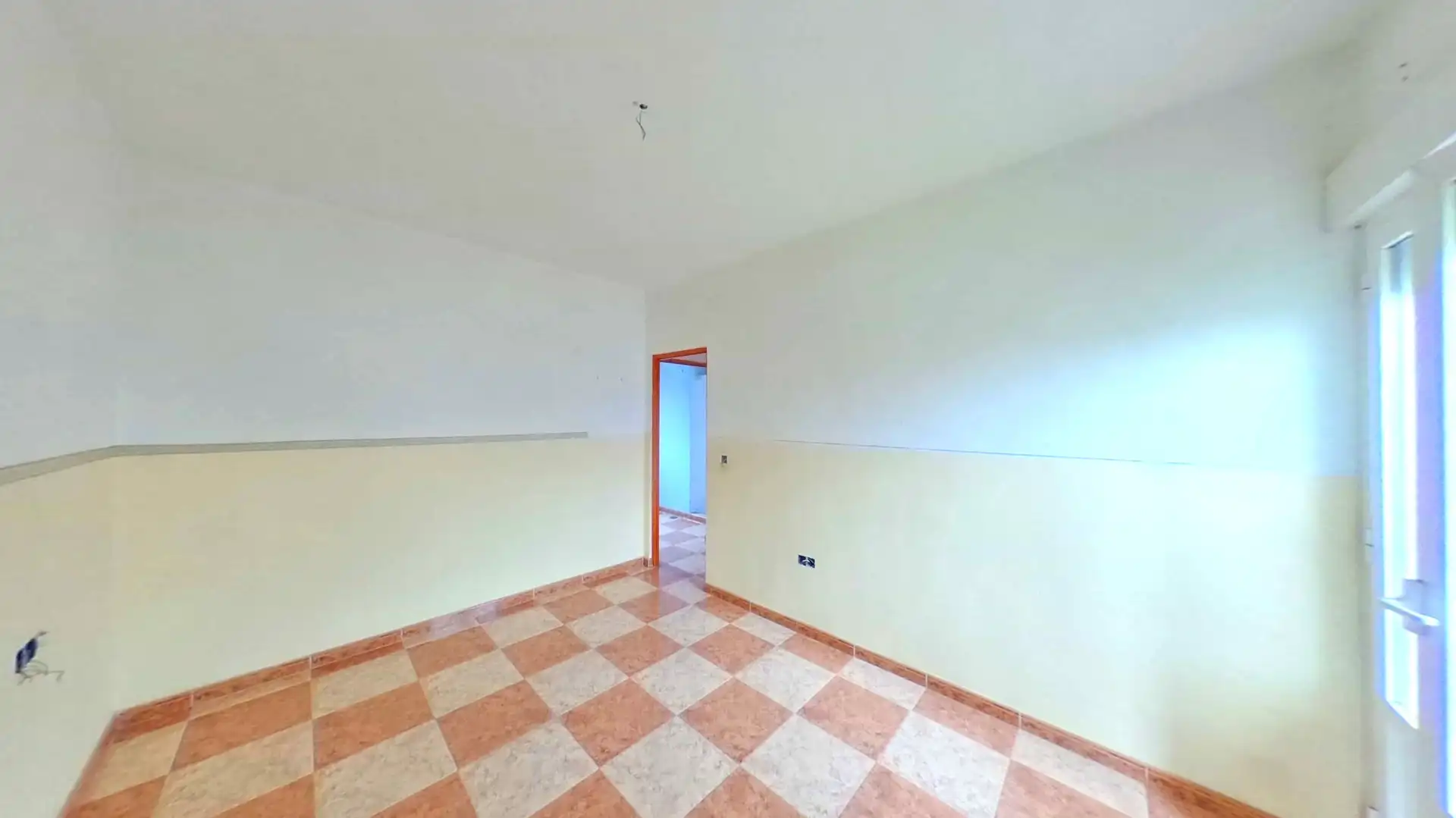 Wohnung zum Verkauf in Fuente de Cantos mit Balkon