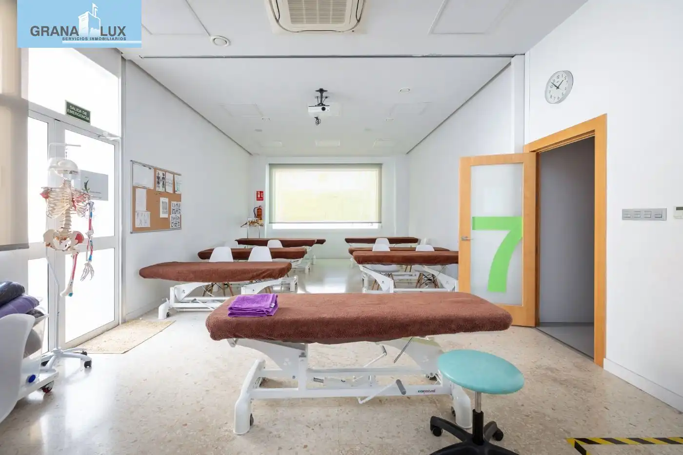 Business premises for sale in Genil, imagen 31