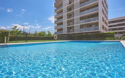 Swimming pool of Flat for sale in Sant Just Desvern  with Air Conditioner, Terrace and Balcony